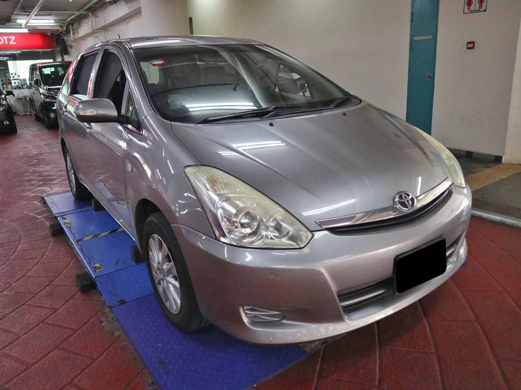 Toyota Wish 1.8 Auto (COE Till 01/2024)