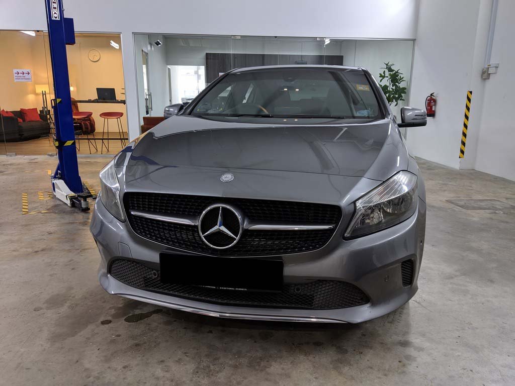 Mercedes Benz A200 FL Style (R17 HLG)