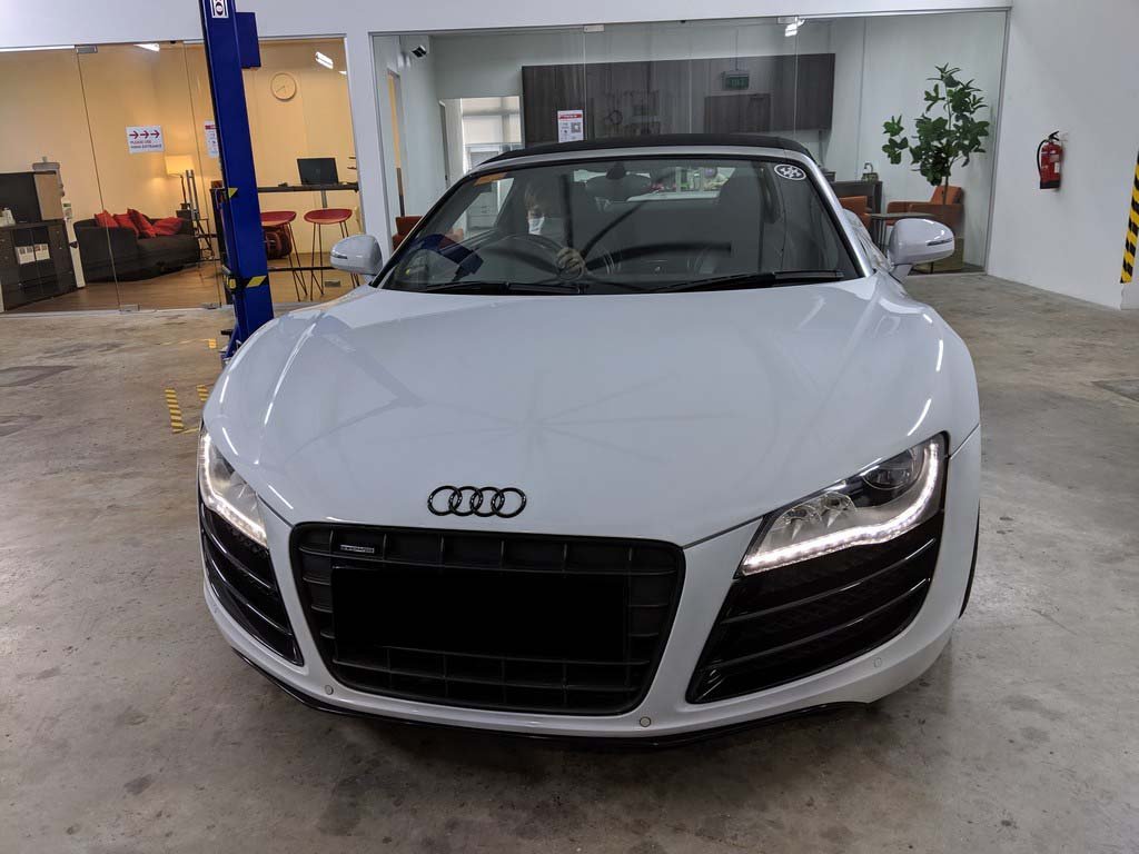 Audi R8 Spyder 5.2A FSI QU R Tronic (COE Till 03/2030)