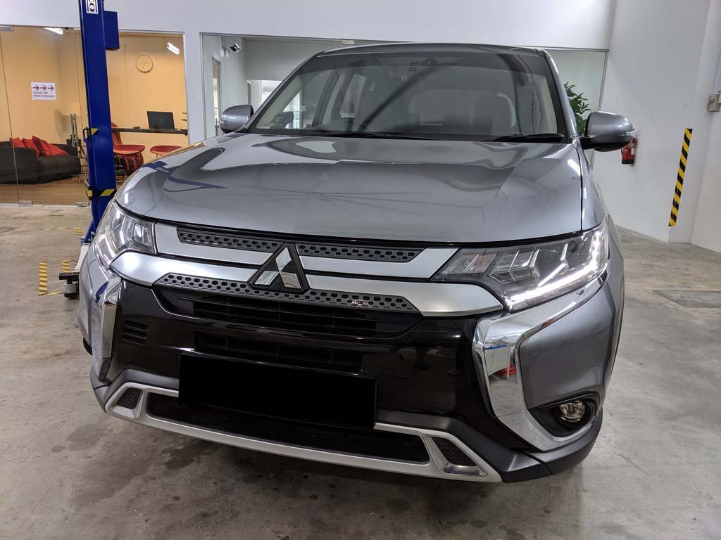 Mitsubishi Outlander 2.0A CVT