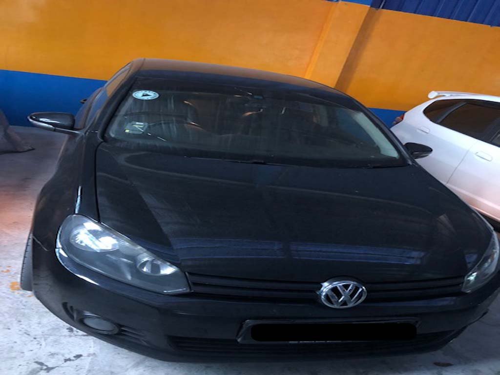 Volkswagen New Golf 1.4 At (COE Till 09/2024)