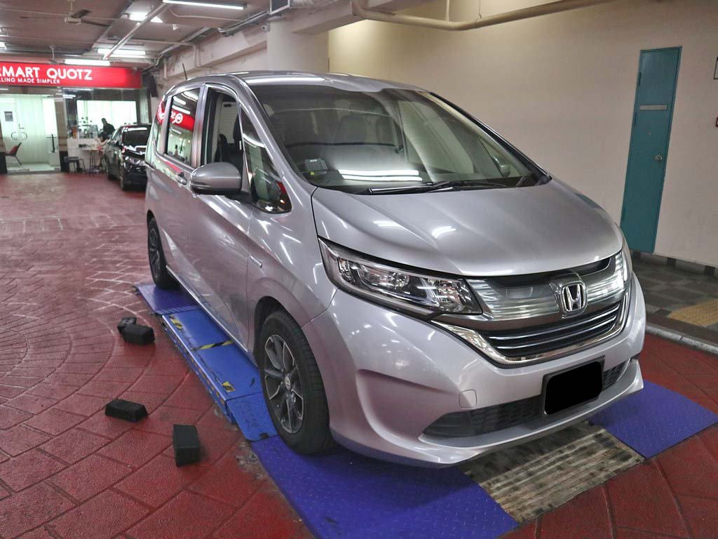 Honda Freed 1.5G (Hybrid)