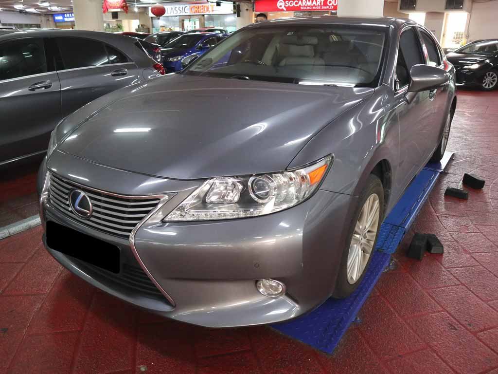 Lexus ES250 Auto