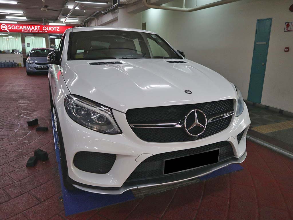 Mercedes Benz AMG GLE43 4Matic Coupe (R21 LED)