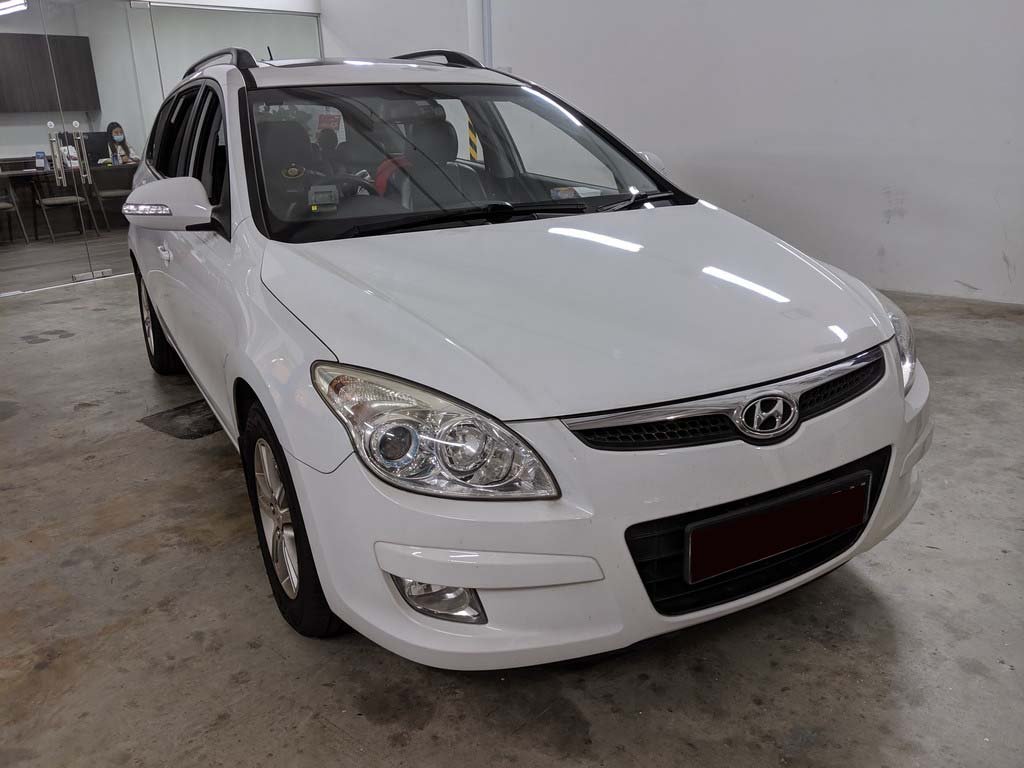 Hyundai FD I30 CW 1.6 A (COE Till 02/2025)