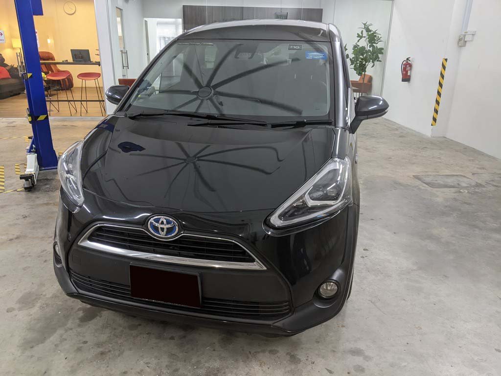 Toyota Sienta Hybrid 1.5G CVT (Hybrid)