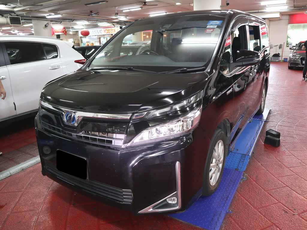 Toyota Voxy 1.8v Cvt (Hybrid)