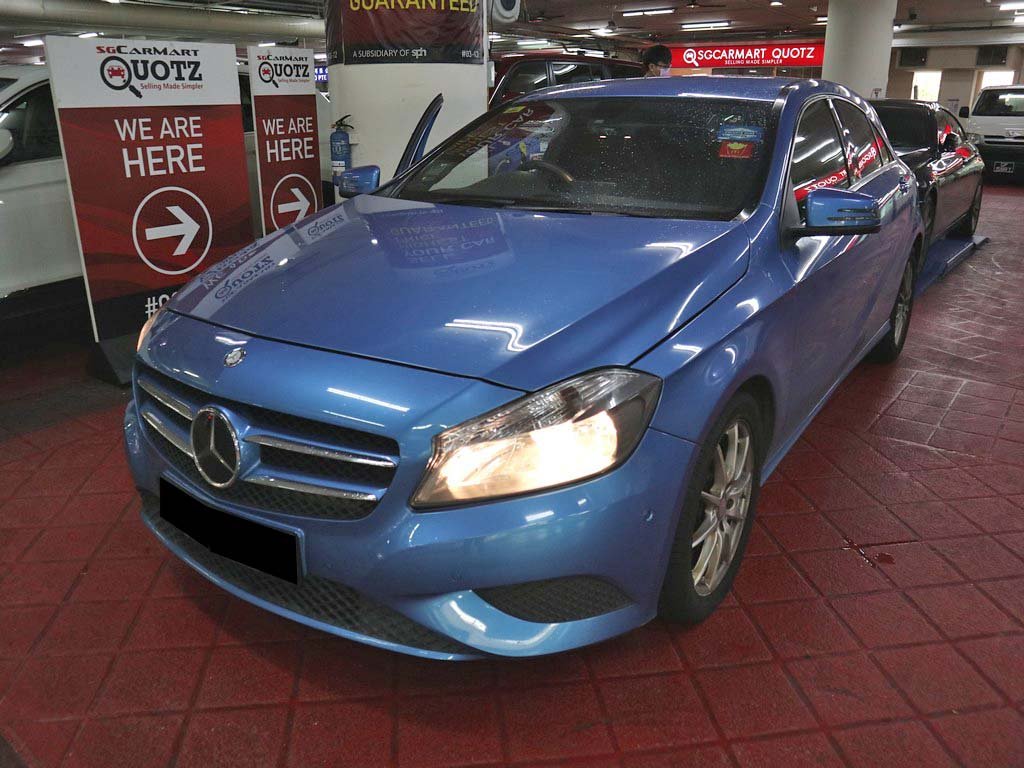 Mercedes Benz A200 Blue Efficiency