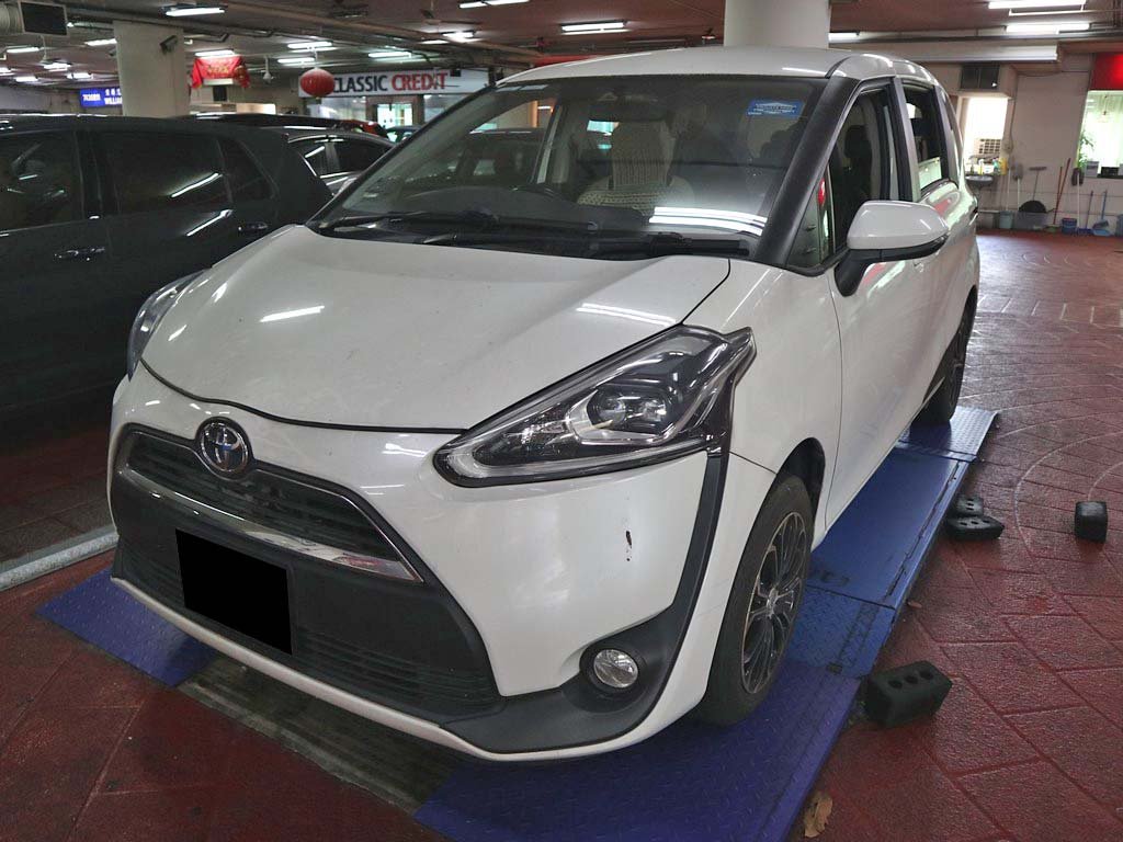 Toyota Sienta 1.5G CVT