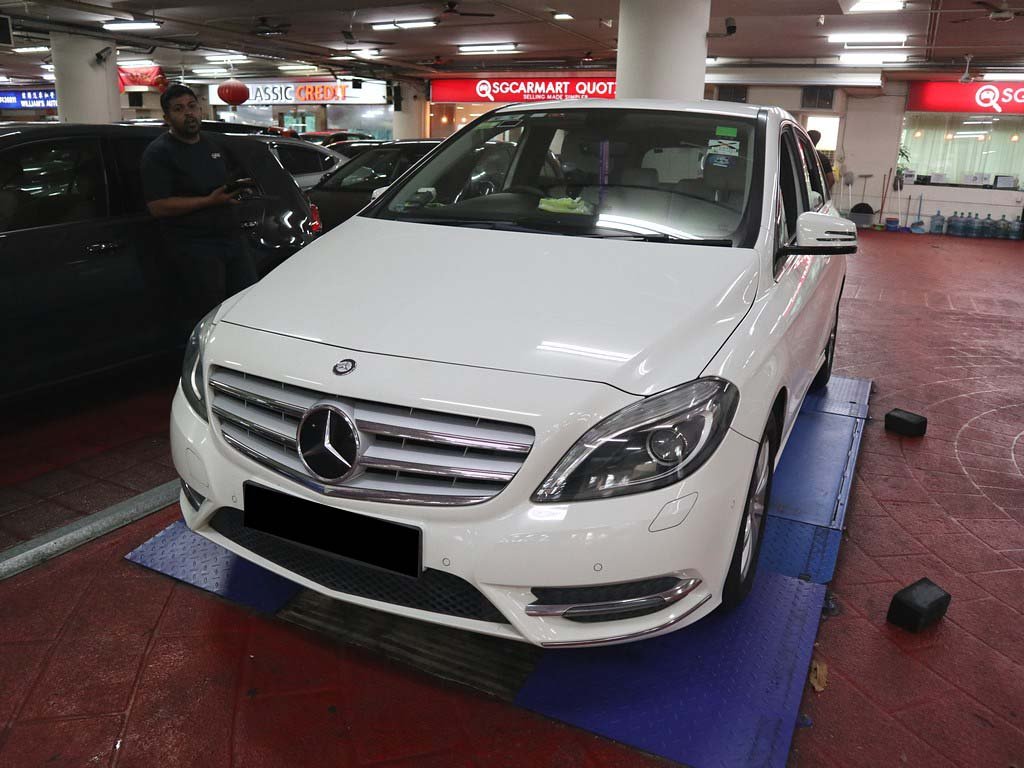 Mercedes Benz B 200 AT (Chrome)