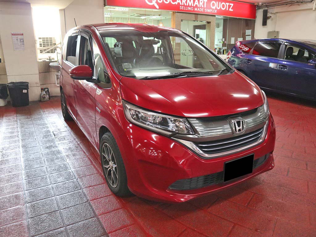 Honda Freed 1.5G Auto (Hybrid)