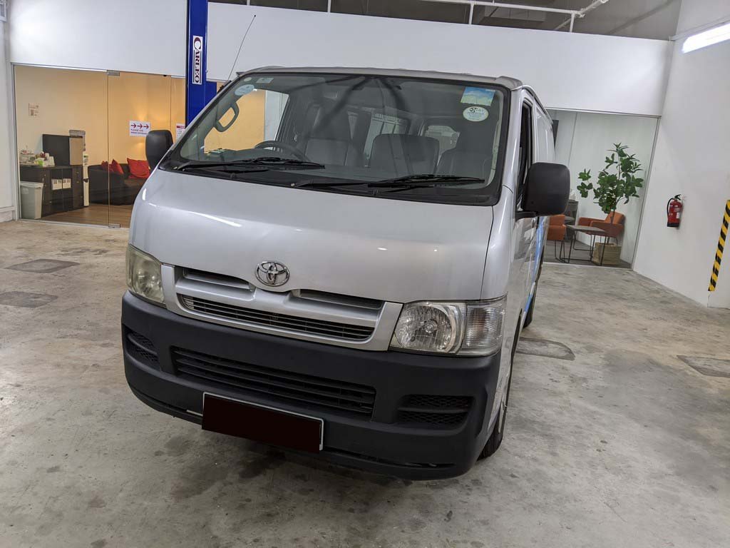 Toyota Hiace Manual (COE Till 07/2022)