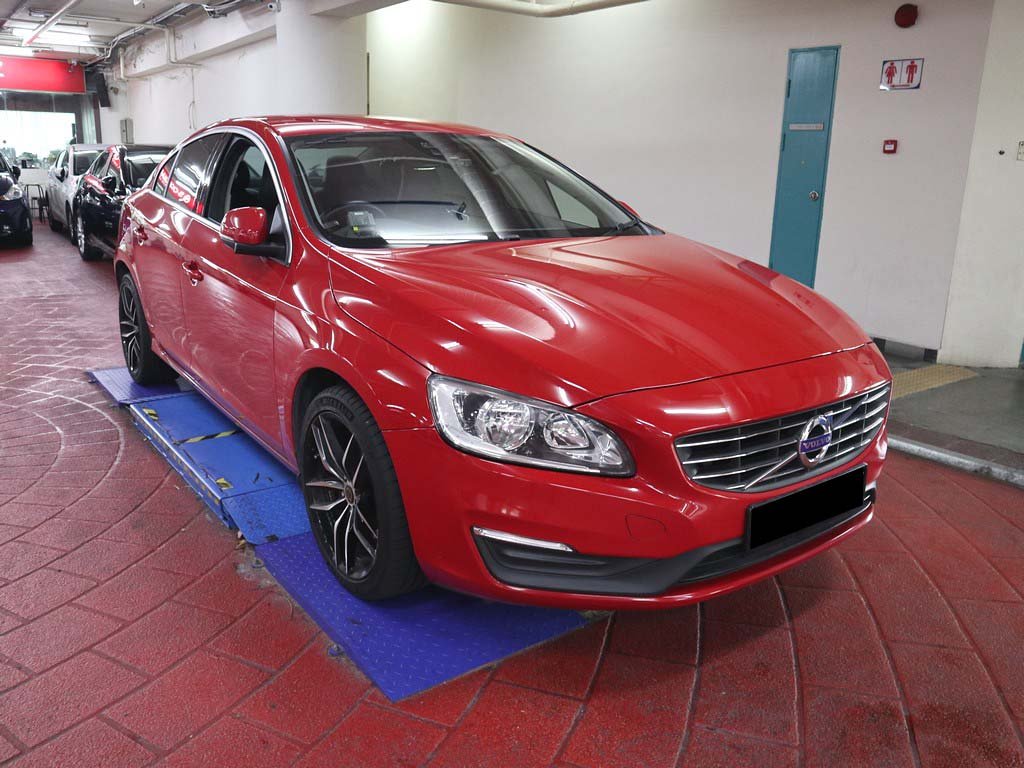 Volvo S60 T2