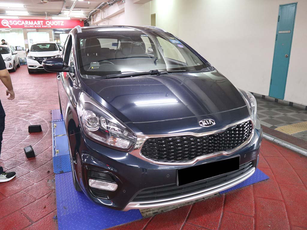 Kia Carens 1.7 DCT