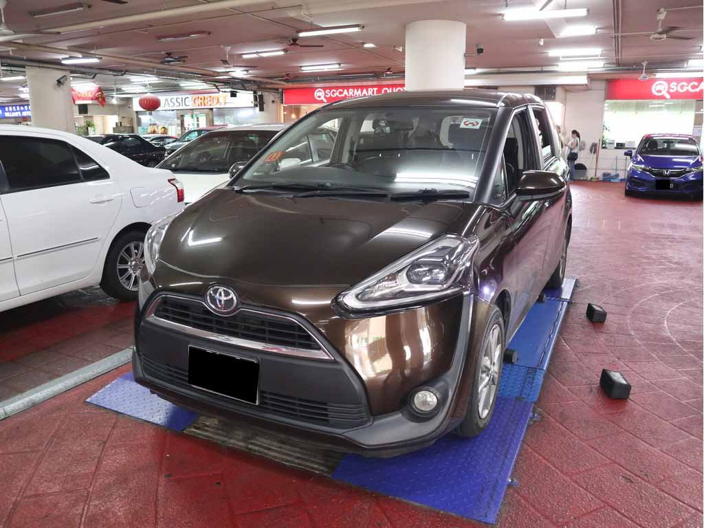 Toyota Sienta 1.5G A