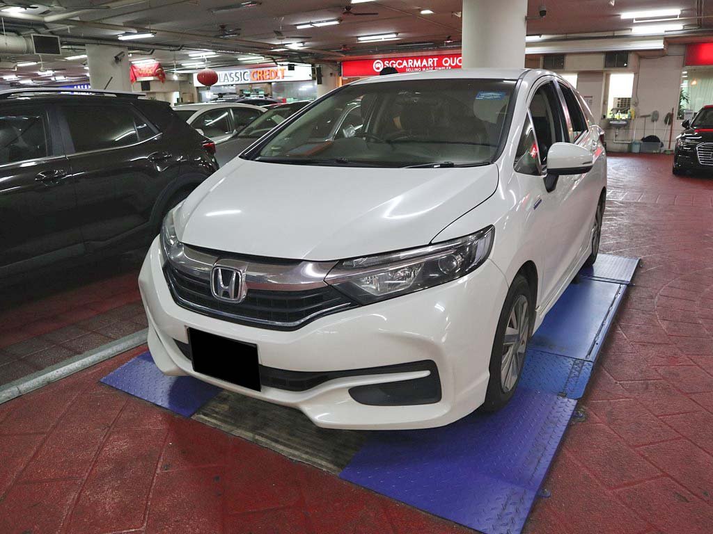 Honda Shuttle 1.5 Auto (Hybrid)