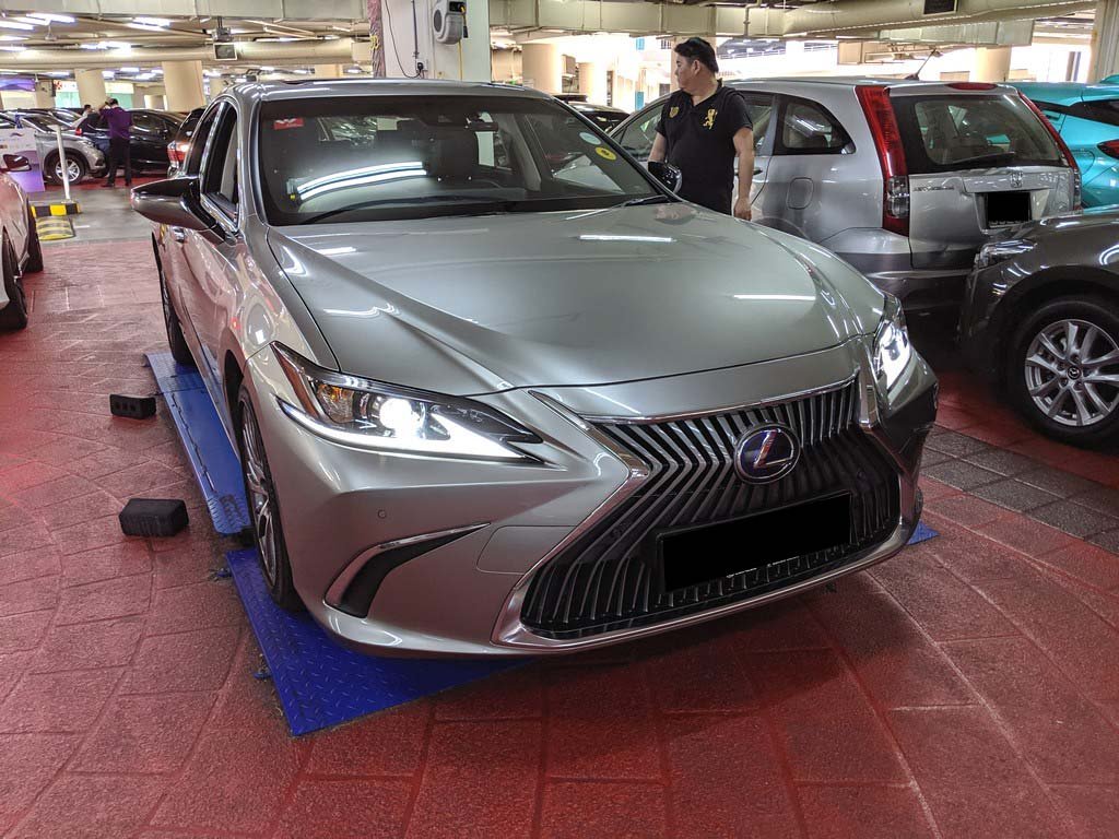 Lexus ES300H (Auto) Executive (Hybrid)