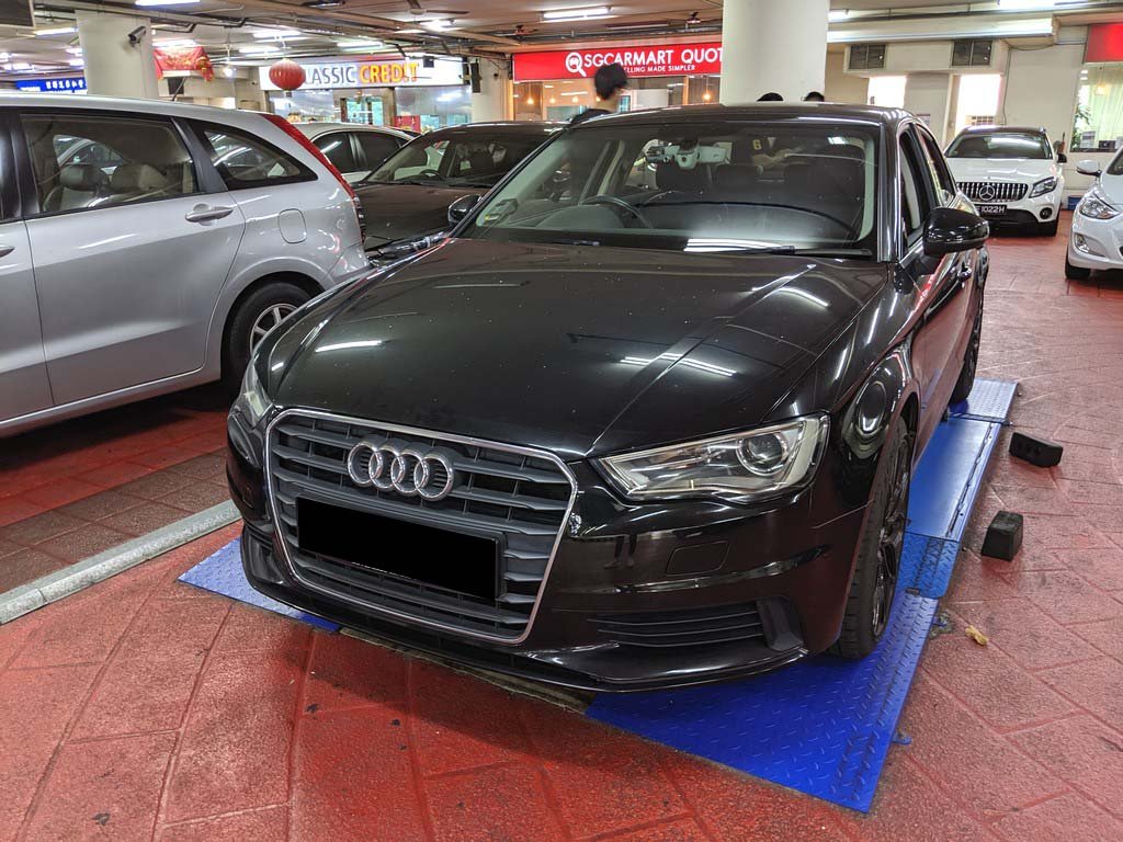 Audi A3 Sedan 1.4 TFSI (Attraction)