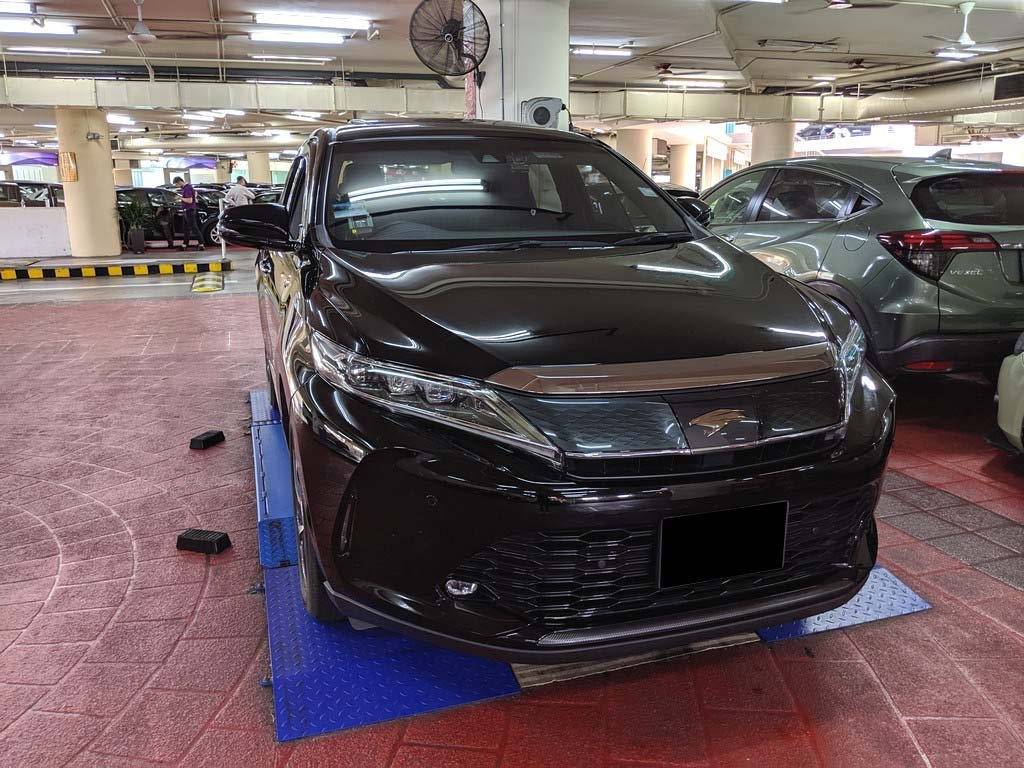 Toyota Harrier G Grade