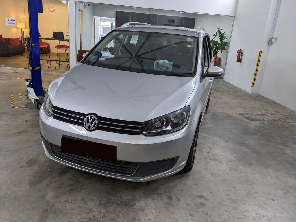 Volkswagen Touran 1.6 TDI AT 1T332Z