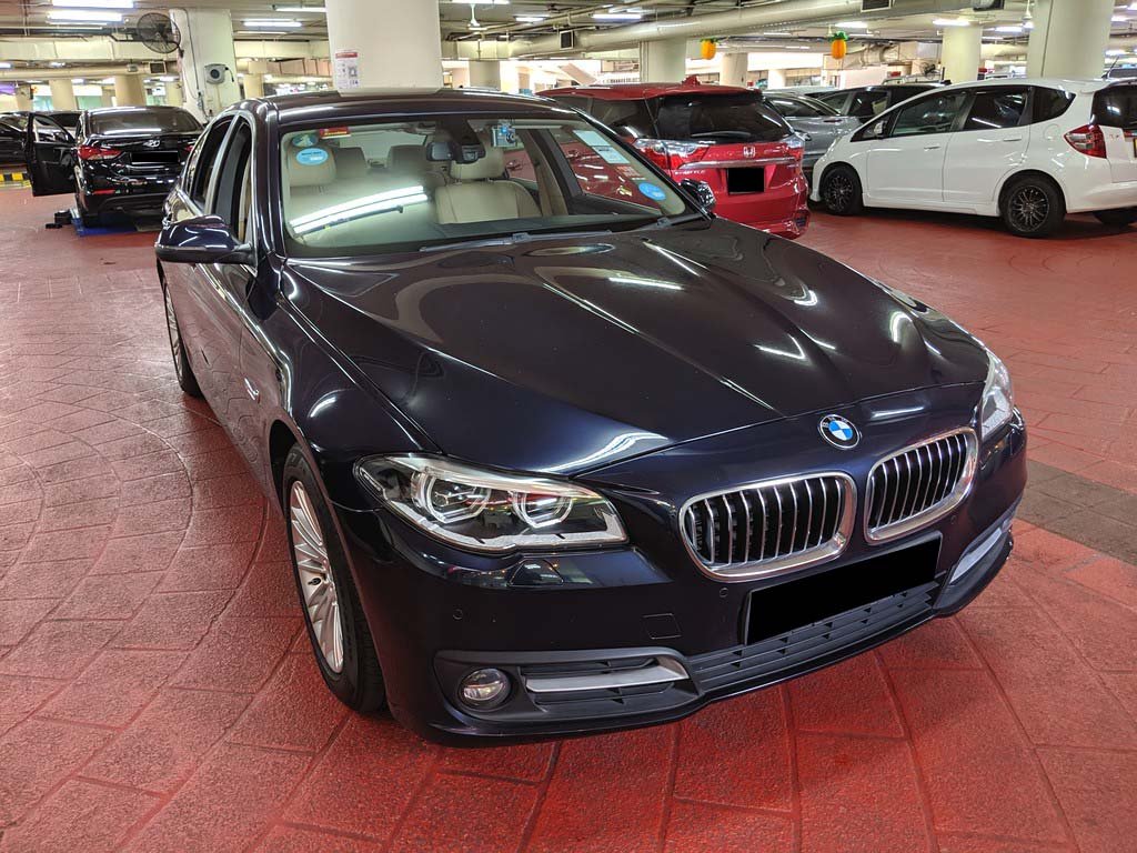 BMW 520I