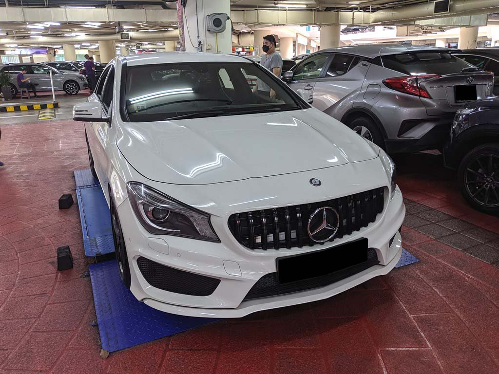 Mercedes Benz CLA200 AMG Line (R18 BI)