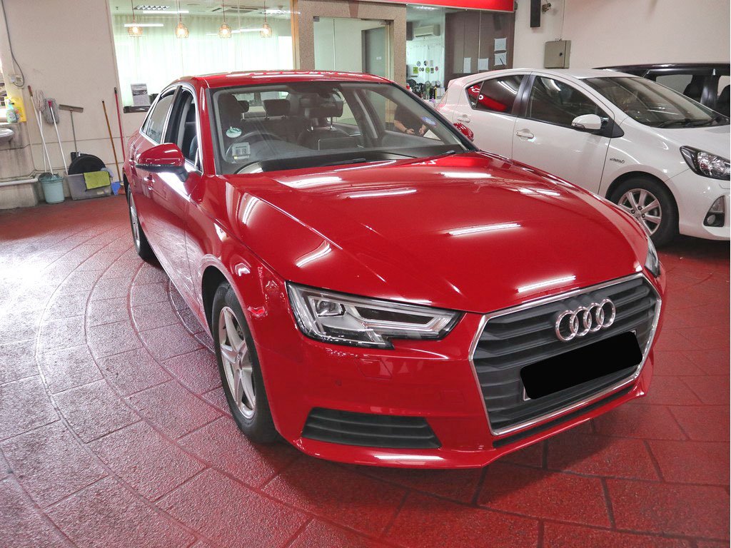 Audi A4 Sedan 2.0A TFSI S Tronic (NAV)