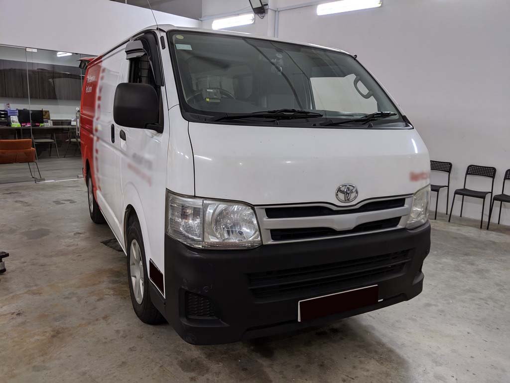 Toyota Hiace Manual (COE Till 07/2026)