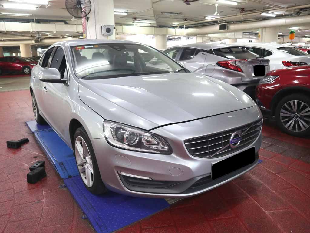 Volvo S60 T4