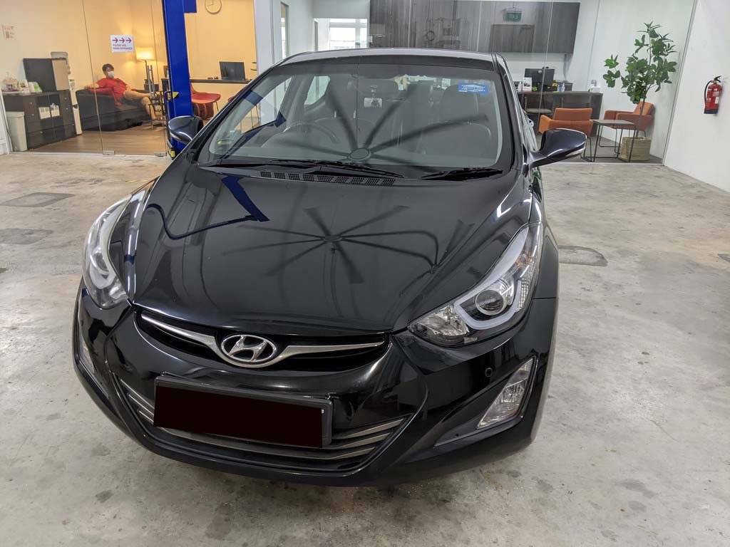 Hyundai Elantra 1.6 A ABS D/AB 2WD 4DR