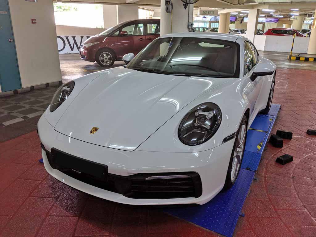 Porsche 911 Carrera S (992) PDK E6