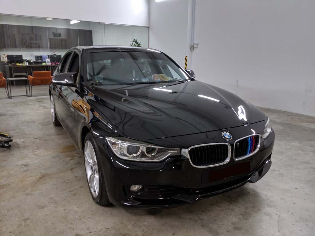 BMW 320i A
