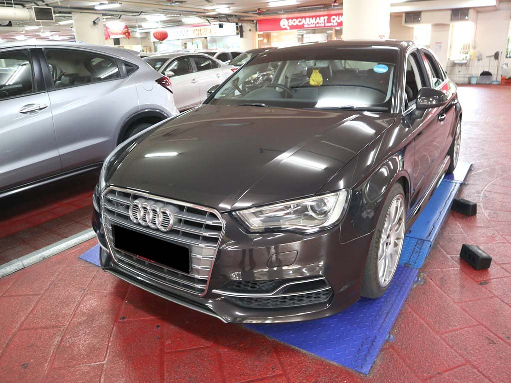 Audi A3 Sedan 1.4 TFSI (Ambiente)