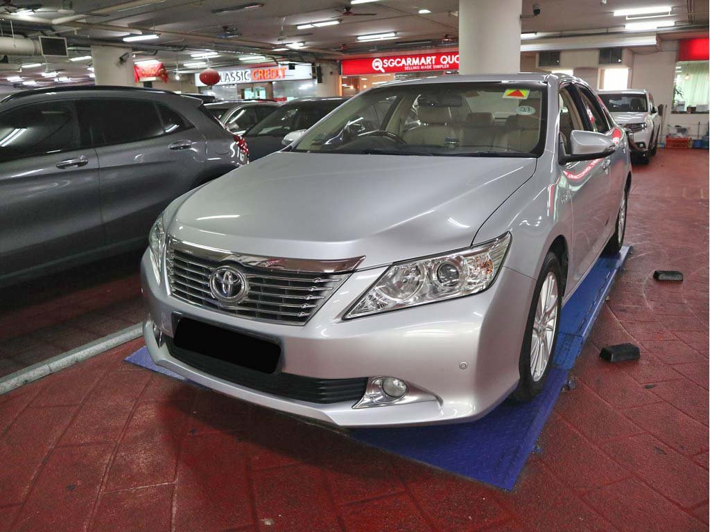 Toyota Camry 2.5 Auto