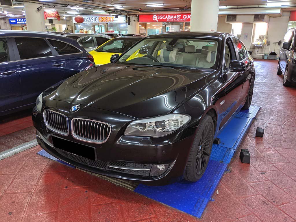 BMW 523I 2.5A (COE Till 11/2030)