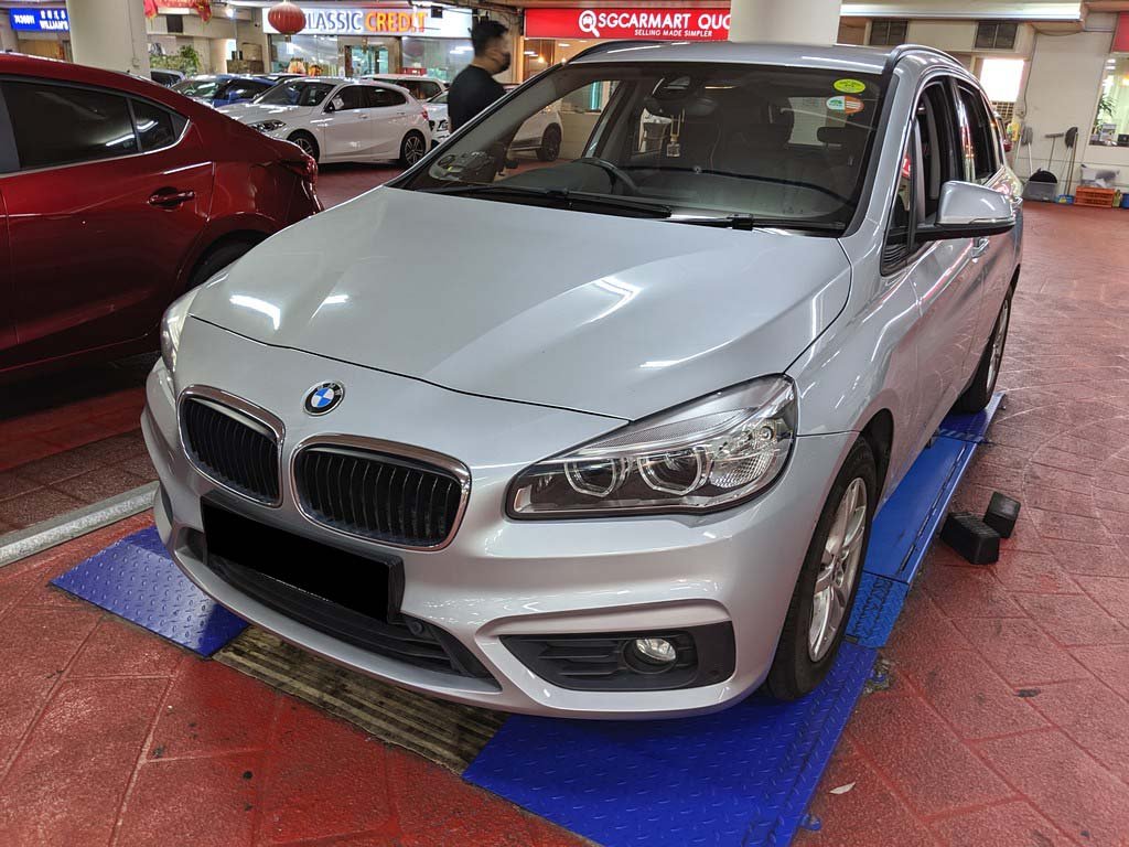 BMW 216D Active Tourer D/AB LED