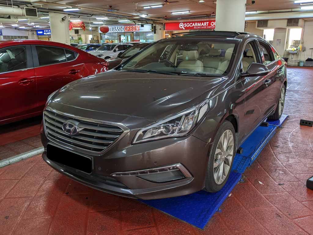 Hyundai Lf Sonata 2.0 GLS AT Sunroof