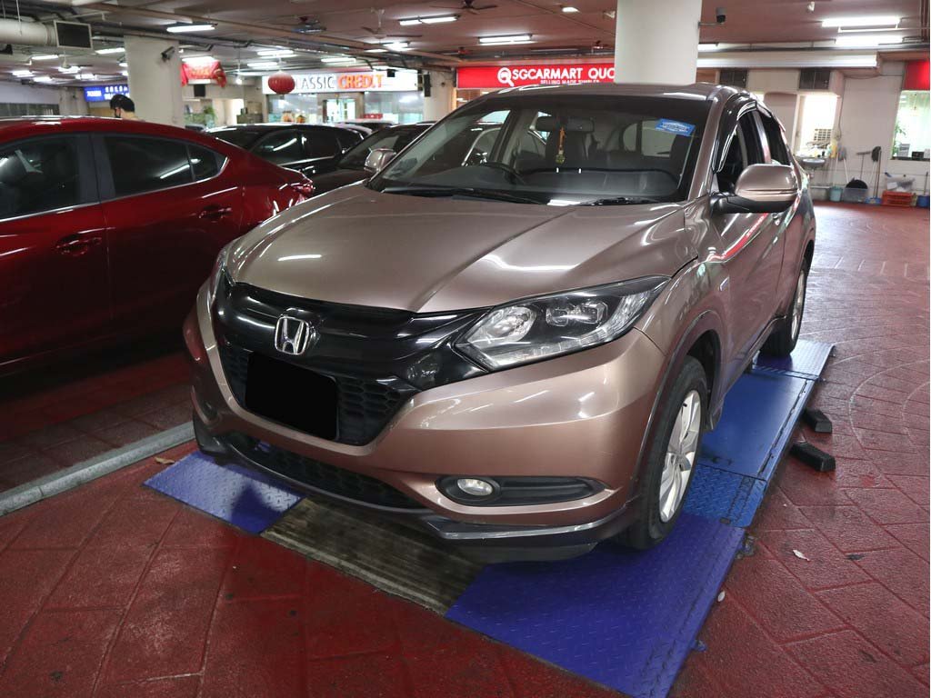 Honda Vezel 1.5X Auto (Hybrid)