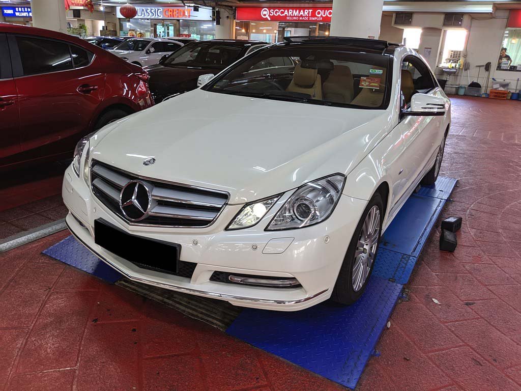 Mercedes Benz E 250 Coupe