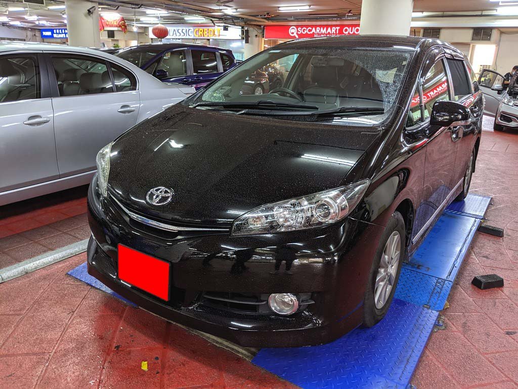 Toyota Wish 1.8 CVT (Revised OPC)