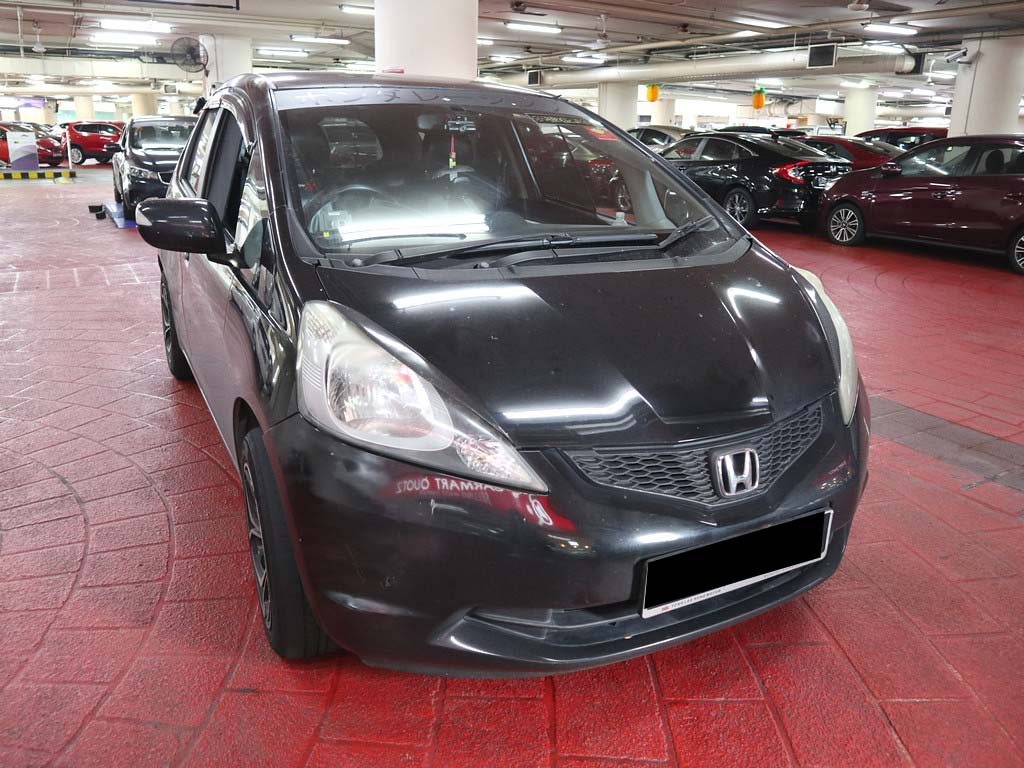 Honda Fit 1.3g A (COE Till 09/2023)