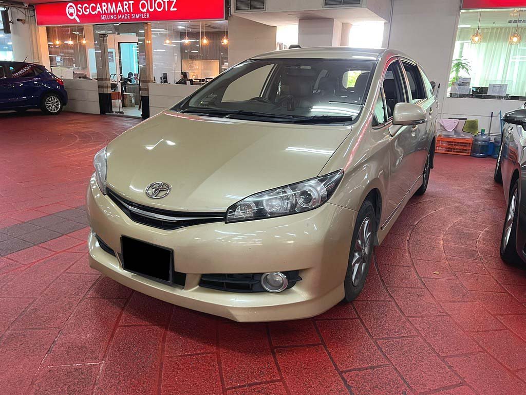 Toyota Wish 1.8 CVT