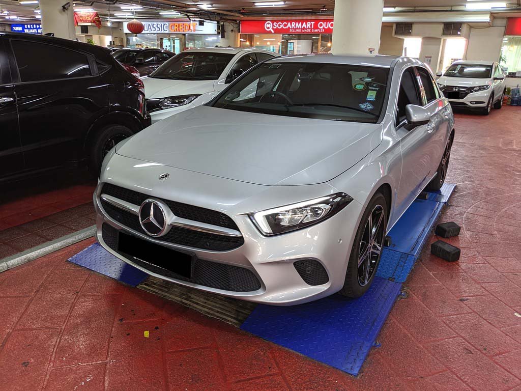 Mercedes Benz A180 Compact Saloon Progressive