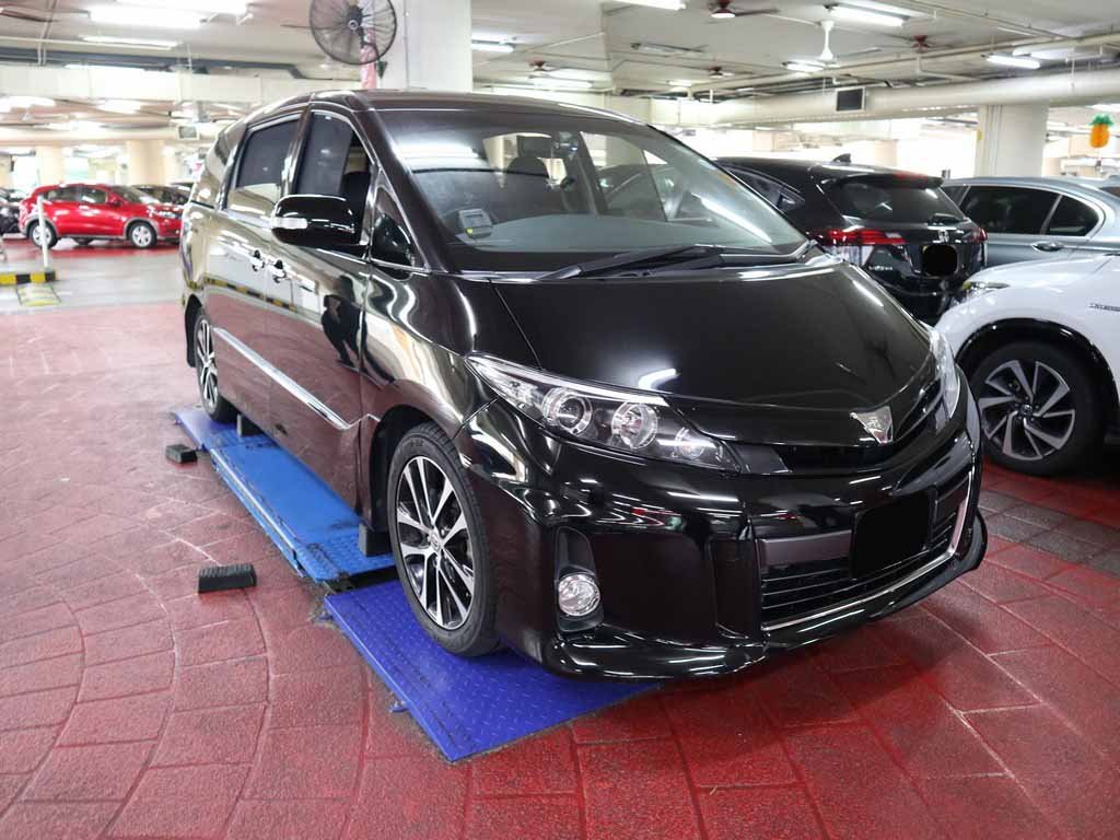 Toyota Estima Aeras Premium 2.4 A