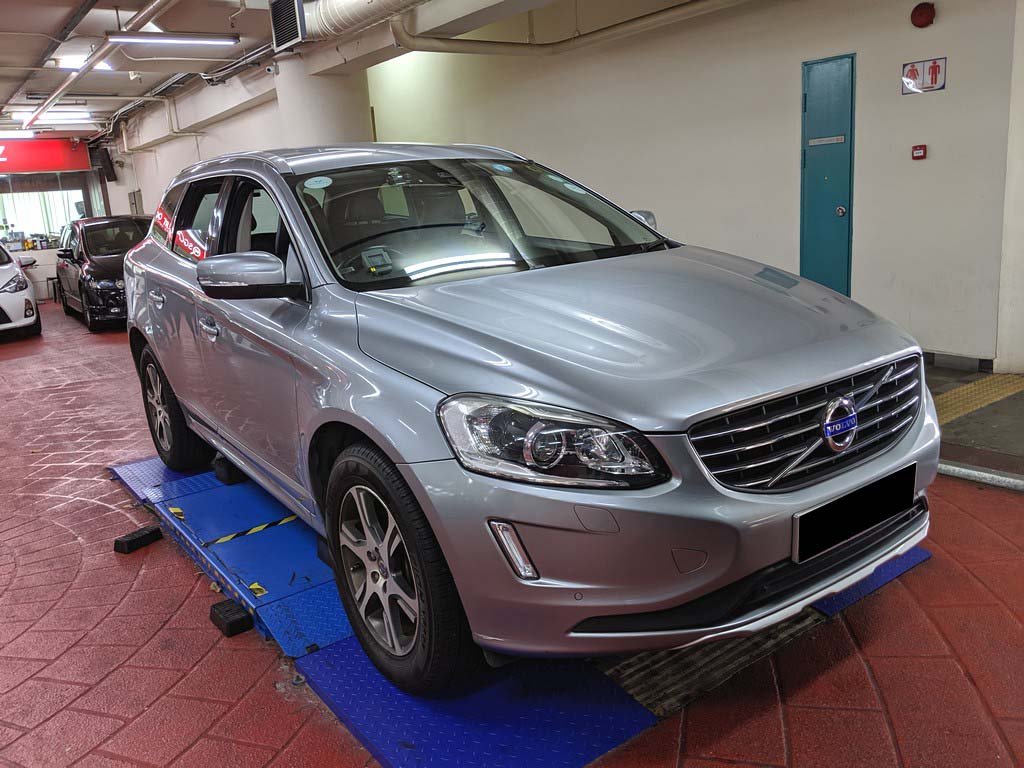 Volvo XC60 T5
