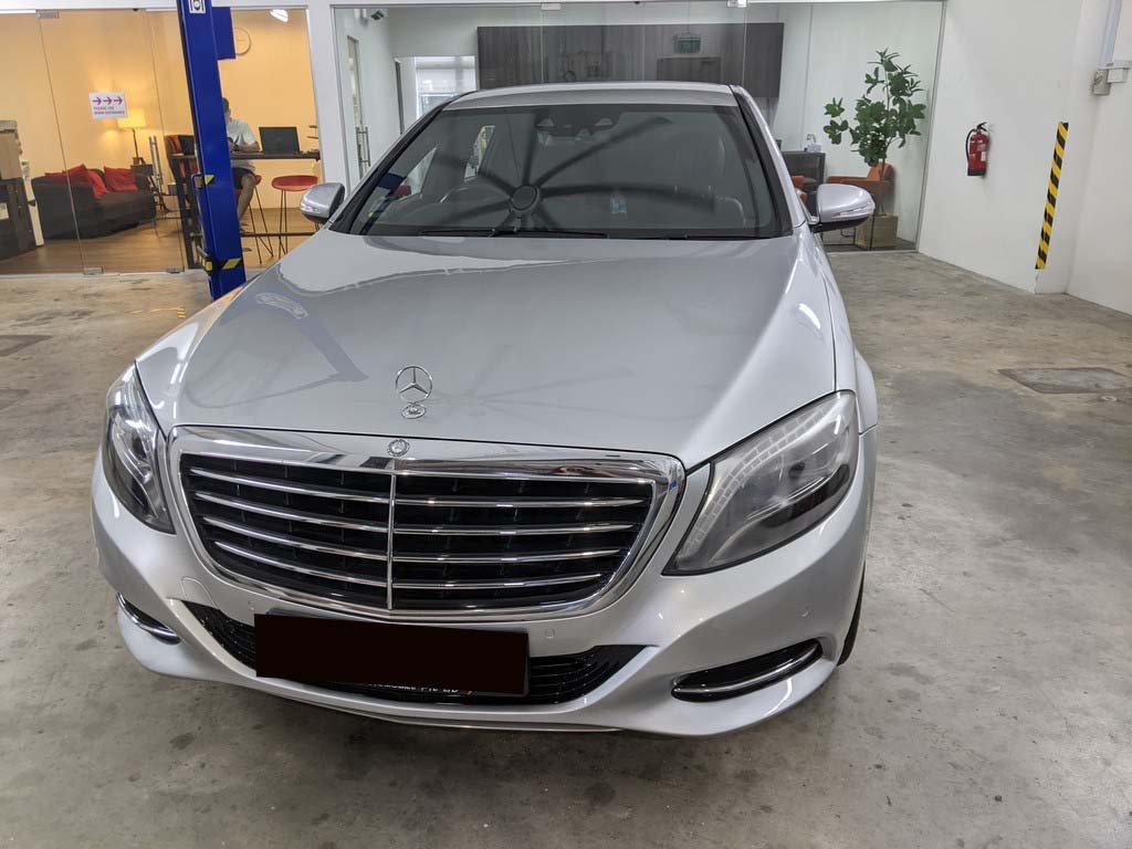 Mercedes Benz S320L (R19 Led)