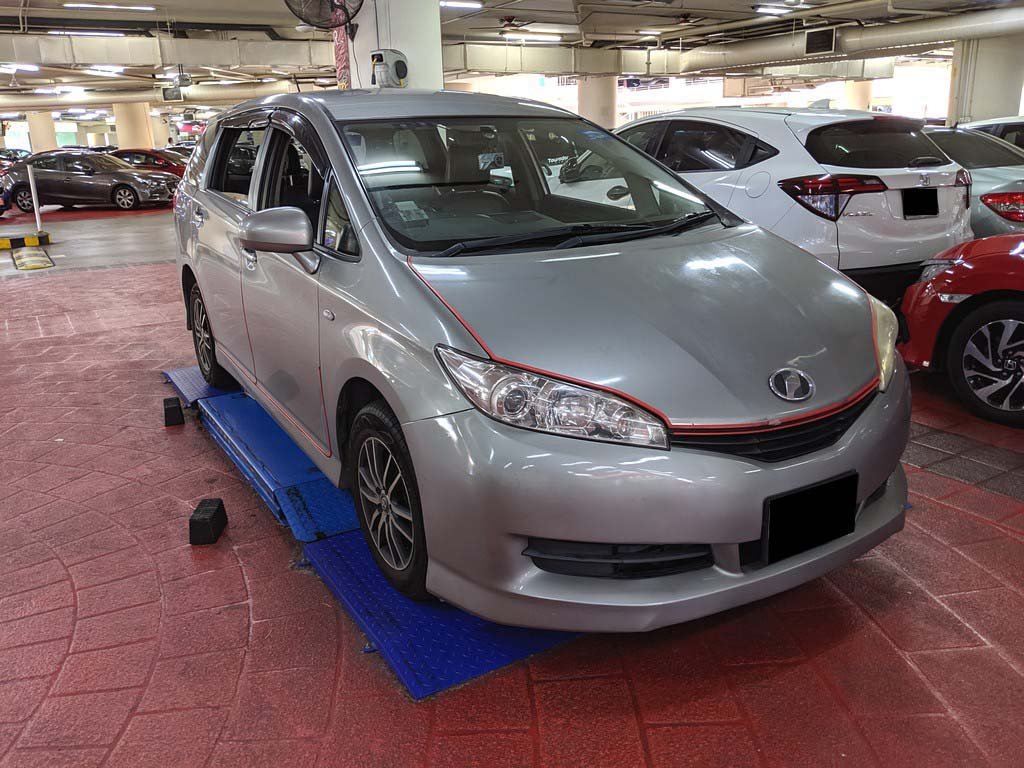 Toyota Wish 1.8X A (COE Till 02/2030)