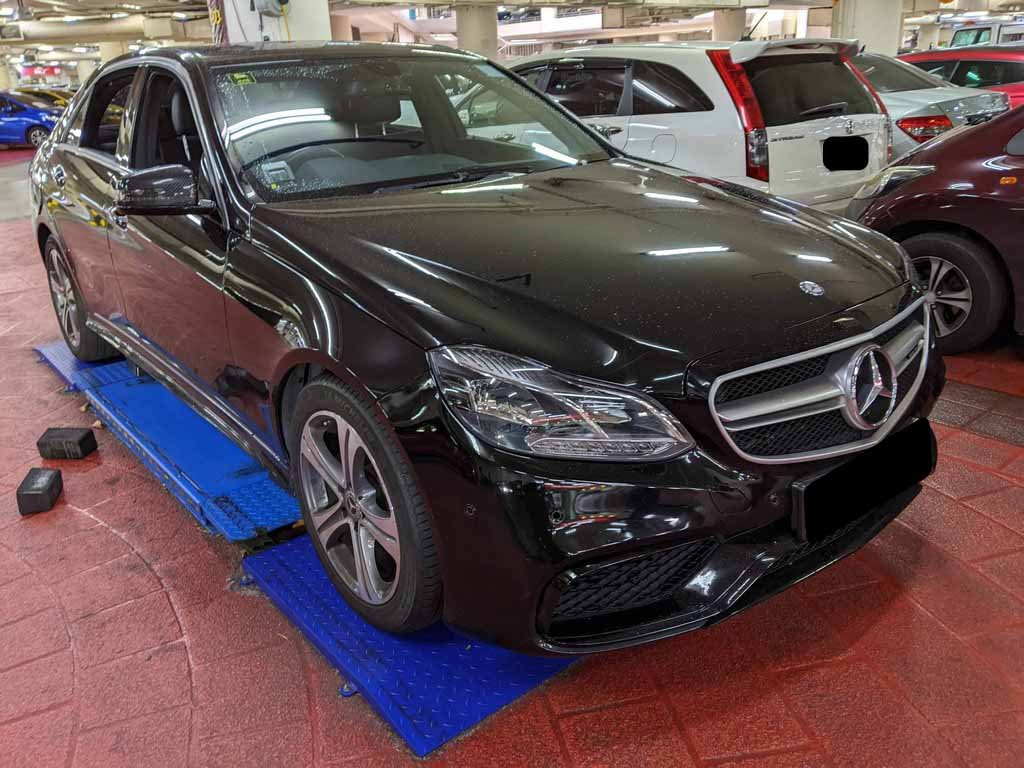 Mercedes Benz E 250 Sedan (R17)