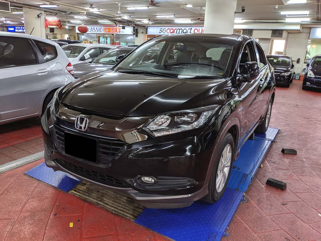 Honda Vezel 1.5X AT (Hybrid)
