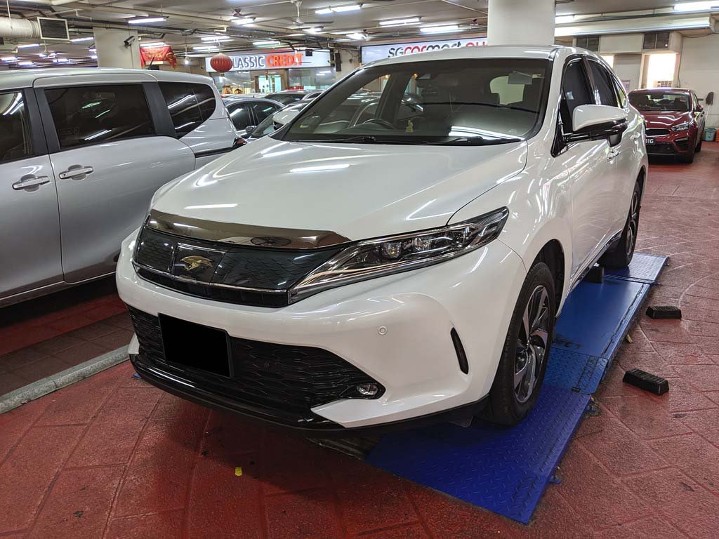 Toyota Harrier M Grade
